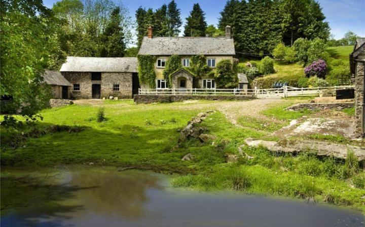 Bed and Breakfast Zeal Farm Dulverton Esterno foto
